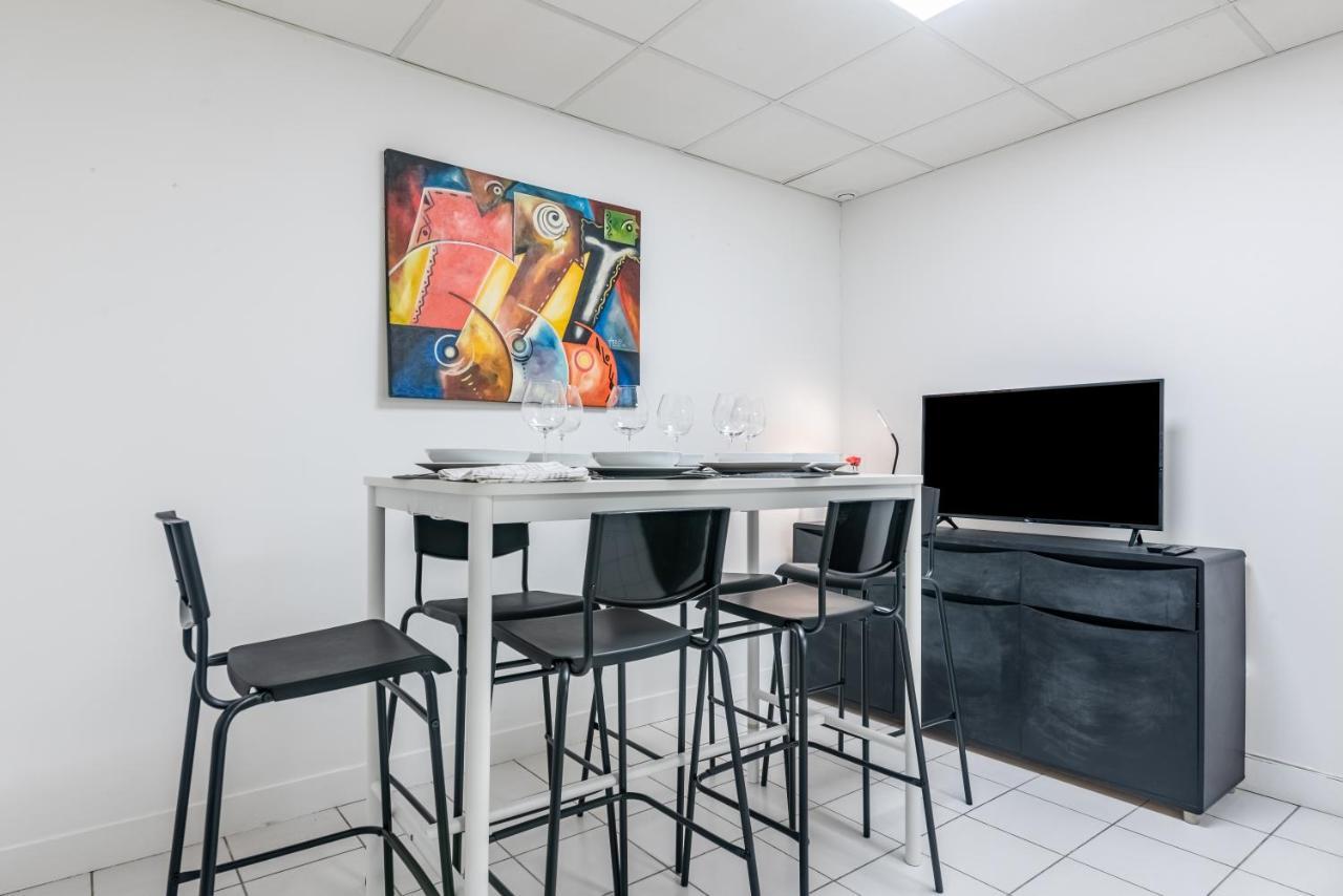 Triplex Magenta Quest Leilighet Paris Eksteriør bilde